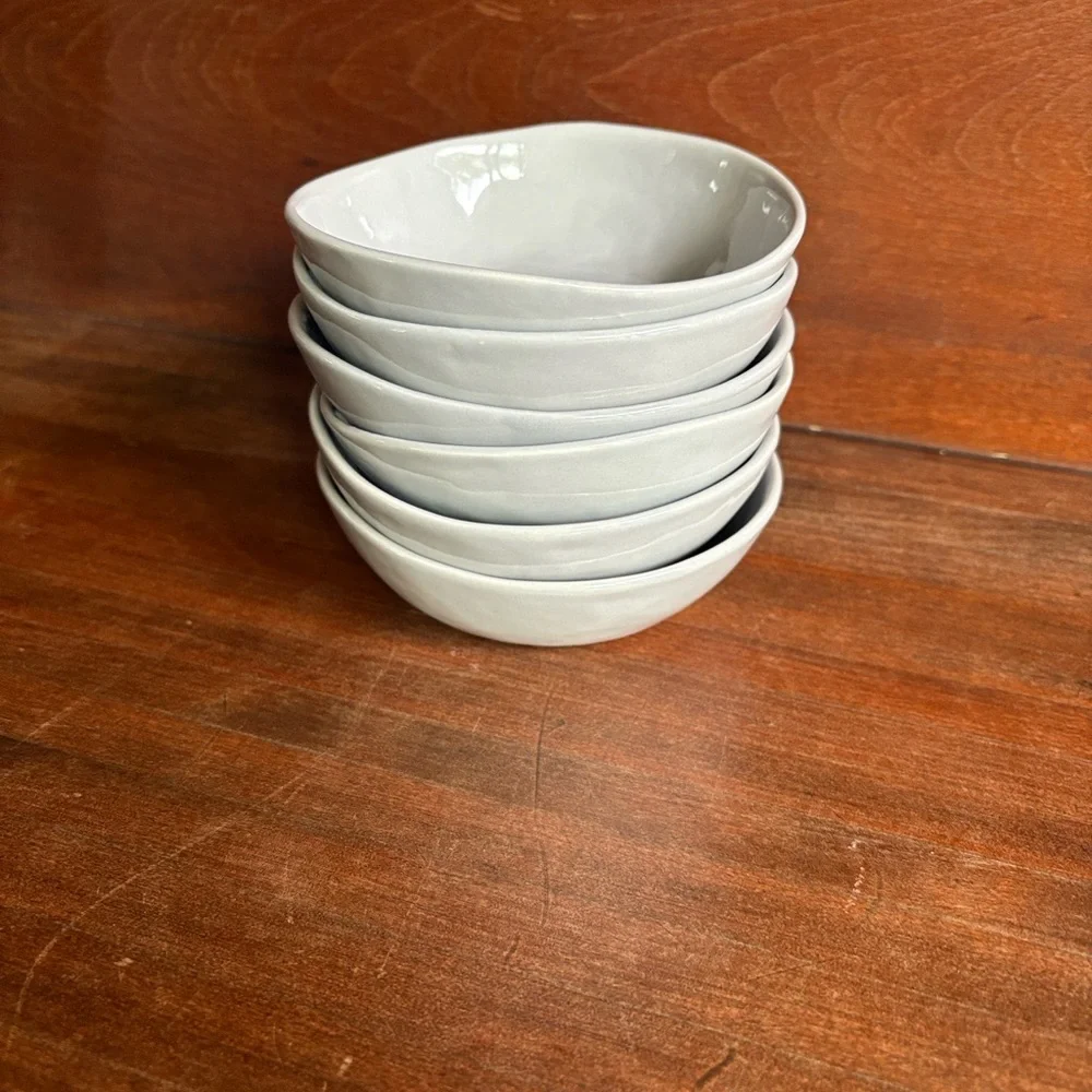 Crate & Barrel gray Mercer Bowls set of 6